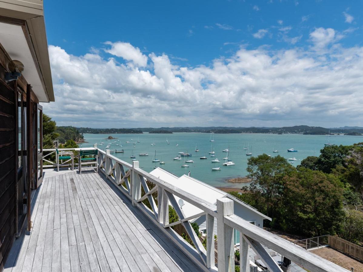 Te Maiki Escape - Russell Holiday Home Ngoại thất bức ảnh