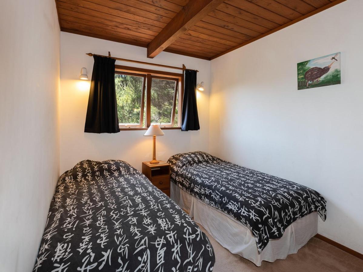 Te Maiki Escape - Russell Holiday Home Ngoại thất bức ảnh